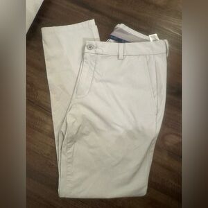 Vineyard Vines Men's Light Gray ON-THE-GO Pant